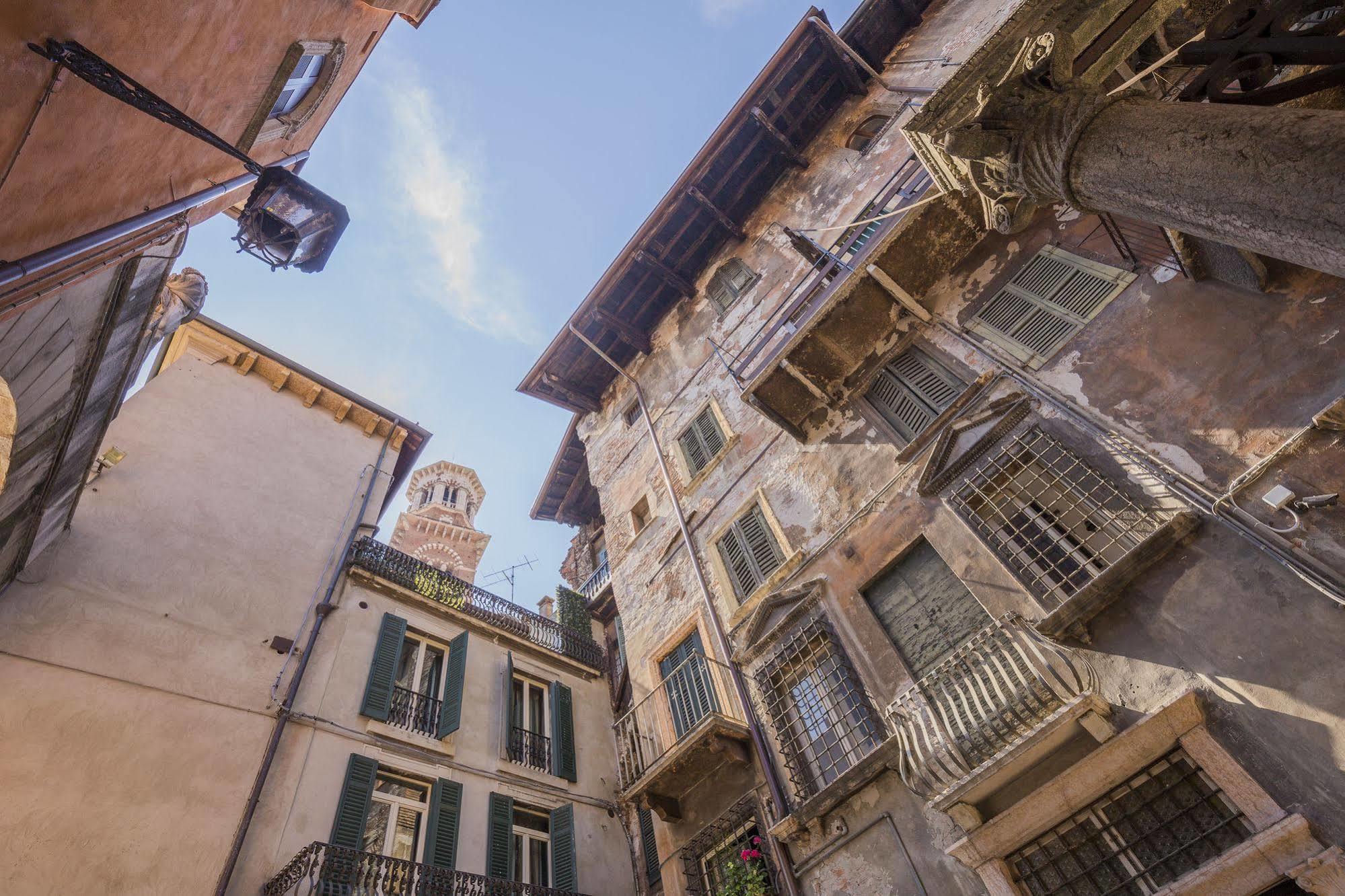 Corte Realdi Apartments - Verona, Verona